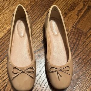 Xappeal Beige Patent Ballet Flats